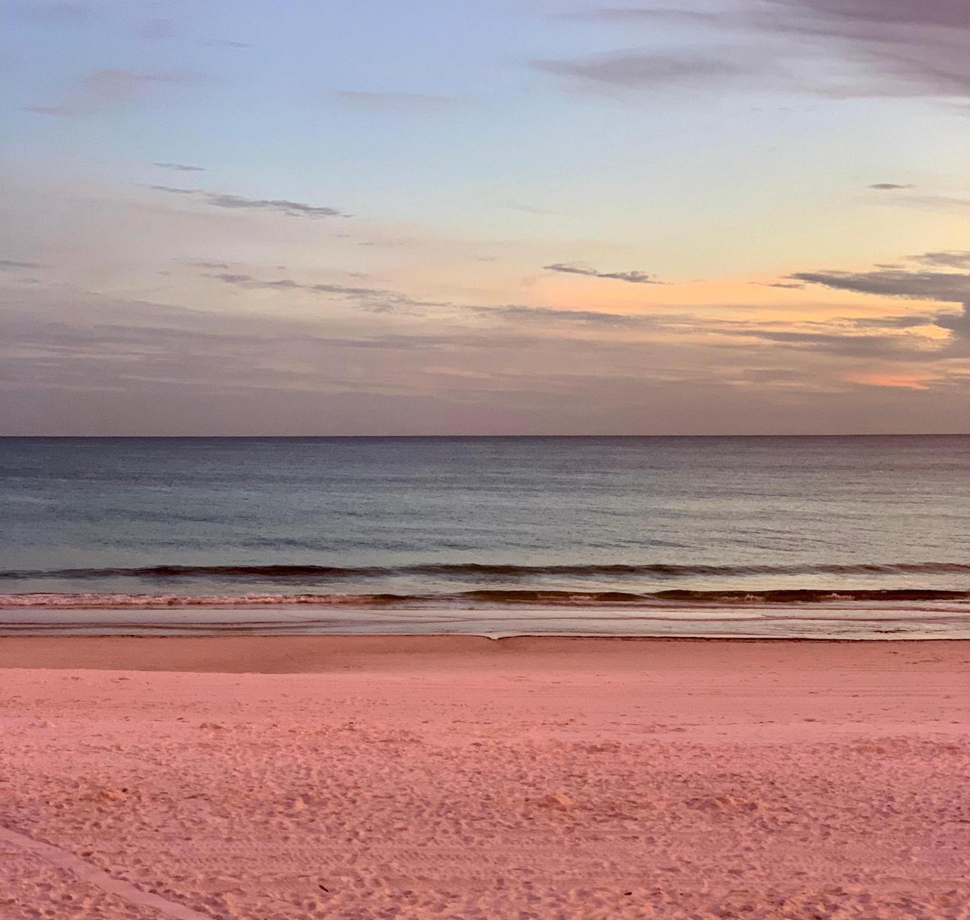 Nautilus 1201 - Gulf Front 2 Bedroom Huge Wrap Around Balcony 2Nd Floor! Fort Walton Beach Eksteriør bilde