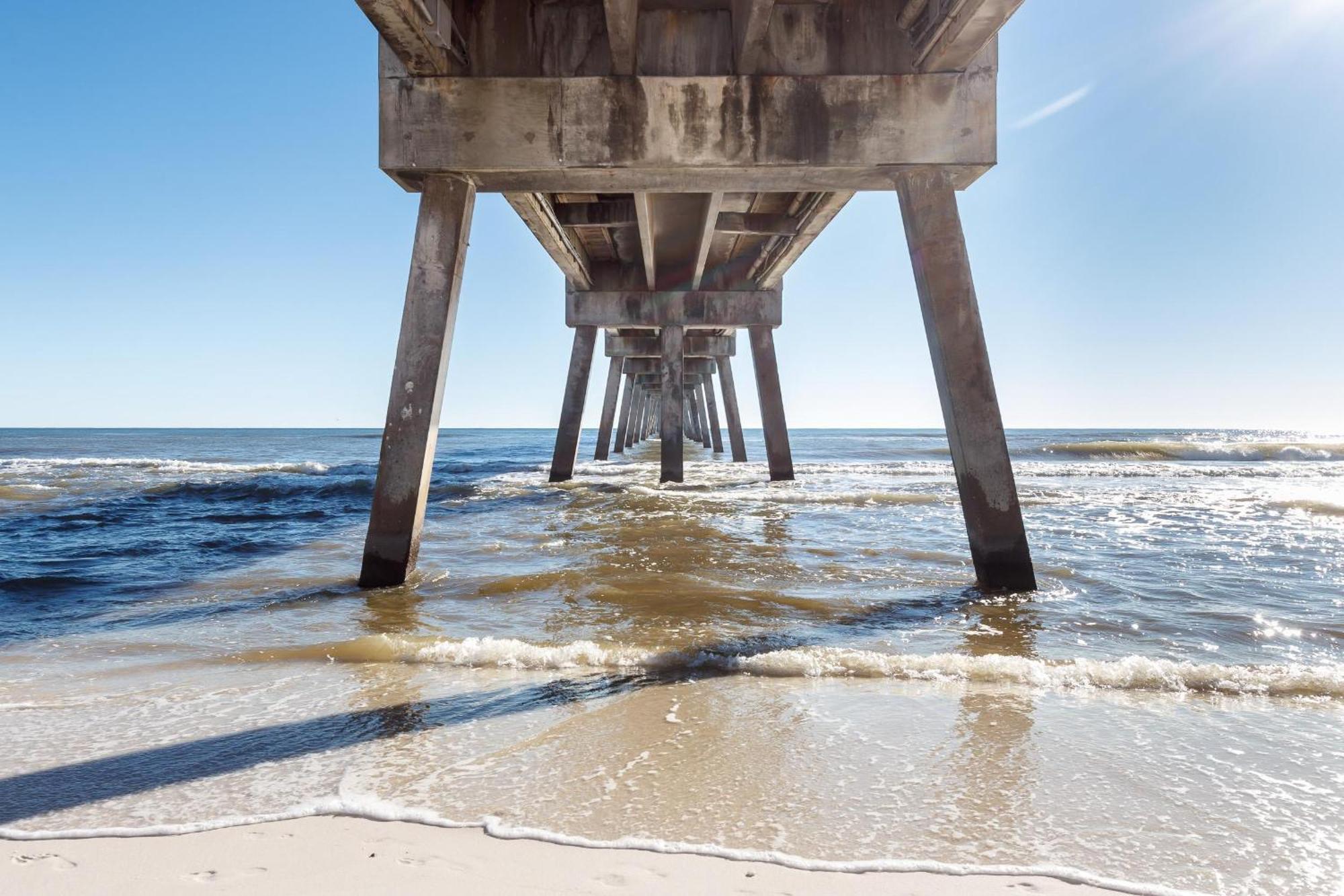 Nautilus 1201 - Gulf Front 2 Bedroom Huge Wrap Around Balcony 2Nd Floor! Fort Walton Beach Eksteriør bilde